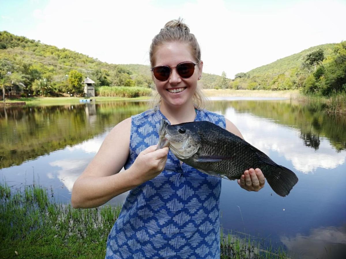 Bass Lake Country Lodge Pretoria-Noord エクステリア 写真